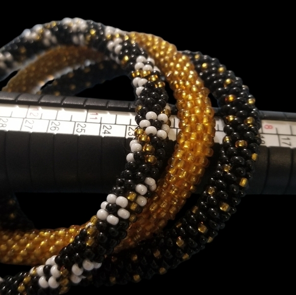 Nepal Roll on Bracelets - Black and Gold Set of 3 Handmade NWT - Picture 5 of 6